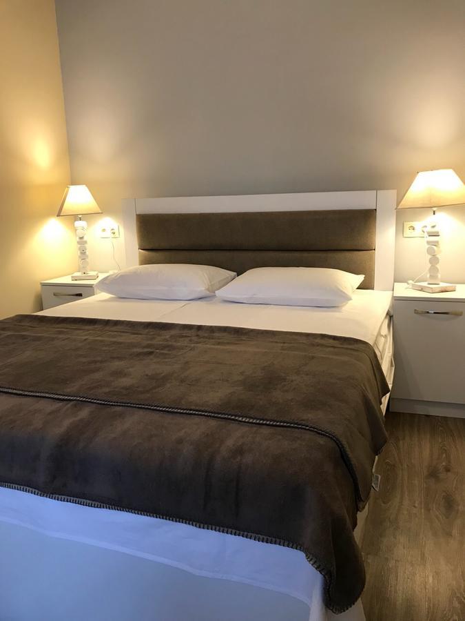 Aleon Hotel Tbilisi Buitenkant foto