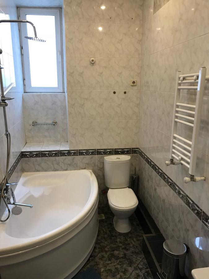 Aleon Hotel Tbilisi Buitenkant foto