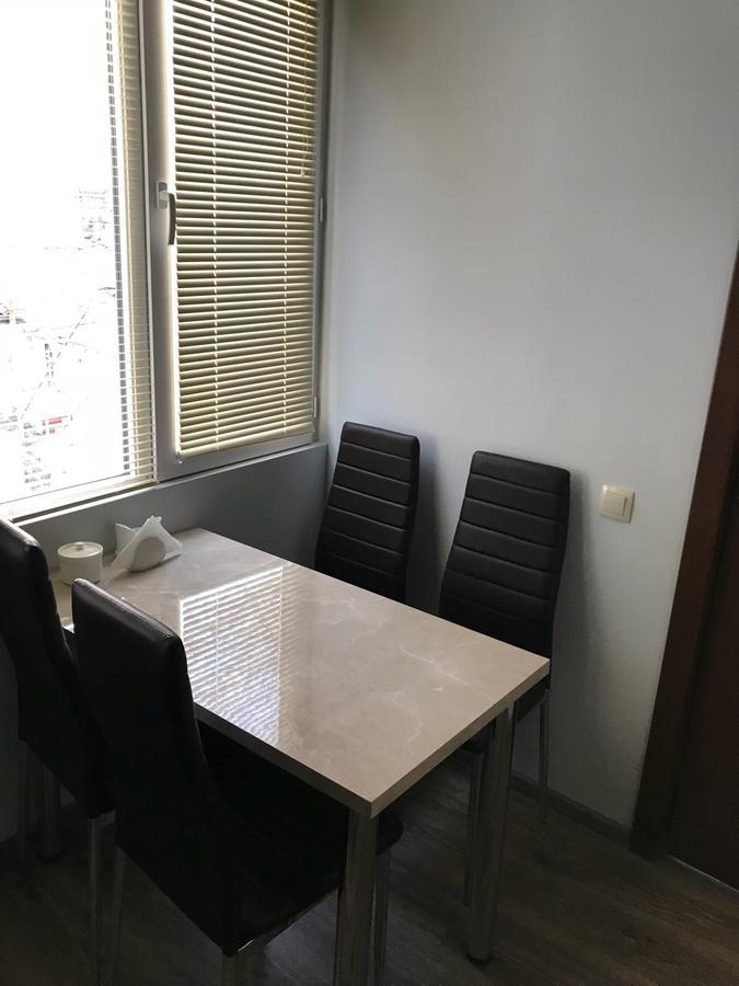 Aleon Hotel Tbilisi Buitenkant foto